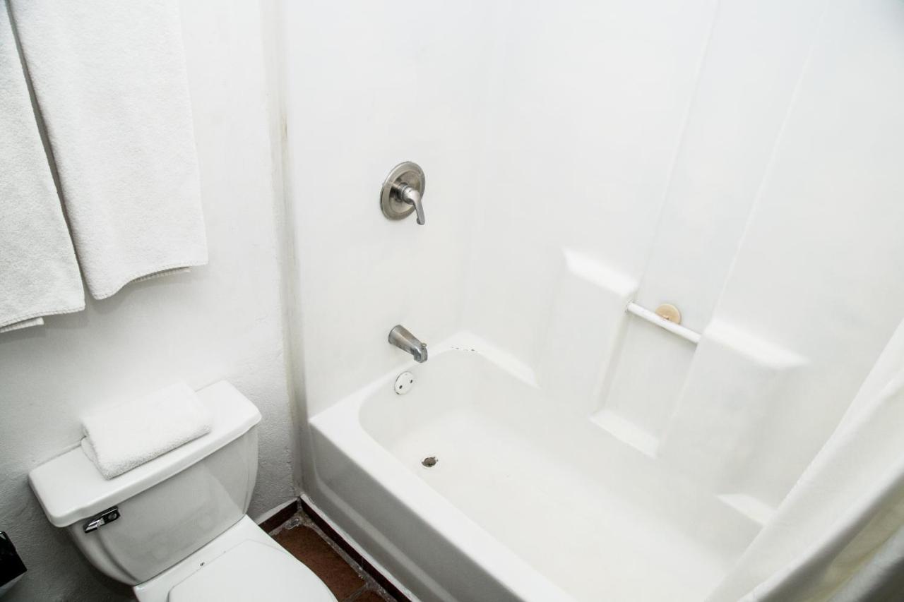 Booking Dioh Monterrey Exterior foto