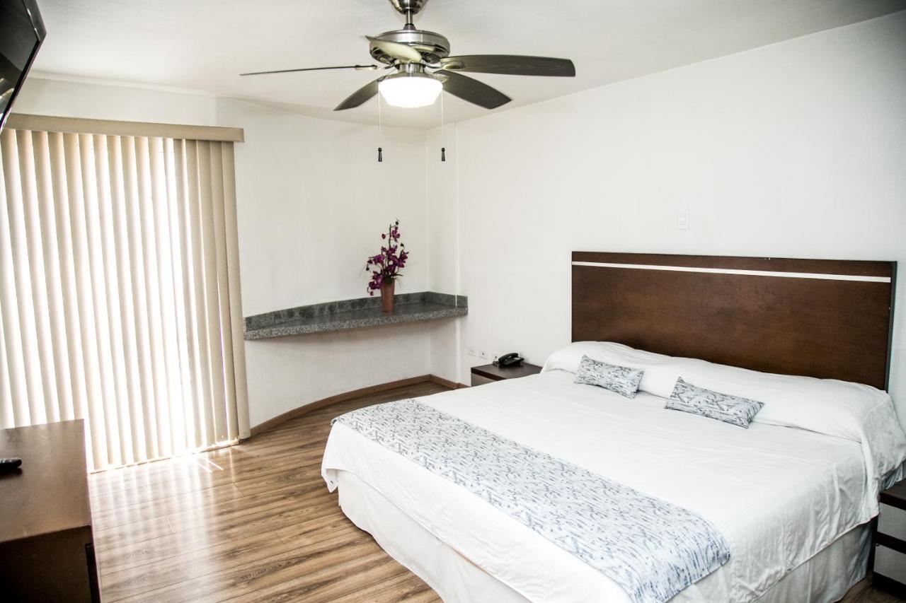 Booking Dioh Monterrey Exterior foto
